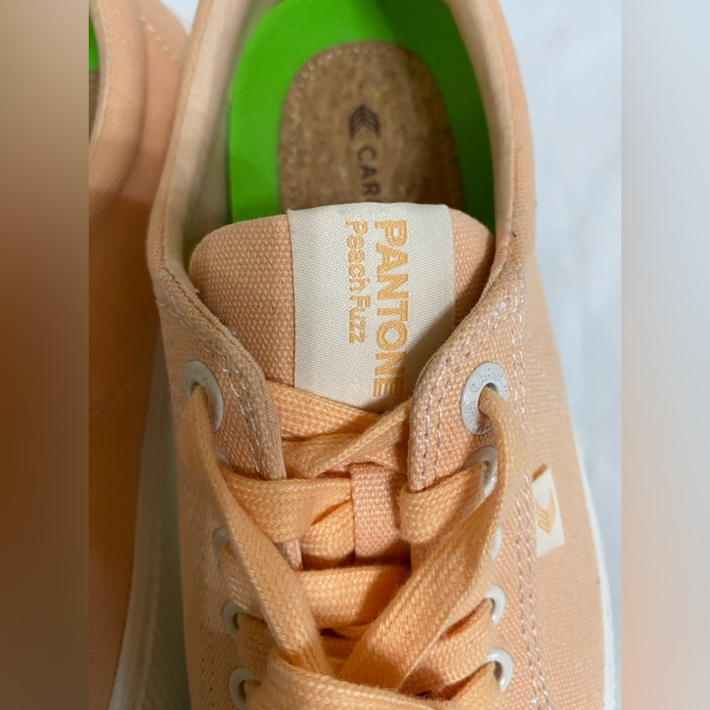 Cariuma Peach Canvas PANTONE OCA LOW VEGAN SNEAKERS, Peach/Wht Unisex: M8 W9.5 - Picture 7 of 14
